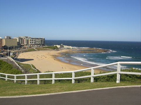 Newcastle Beach - Attractions Sydney 0