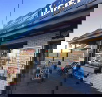 Peterborough Licensed Grocers - Attractions Sydney