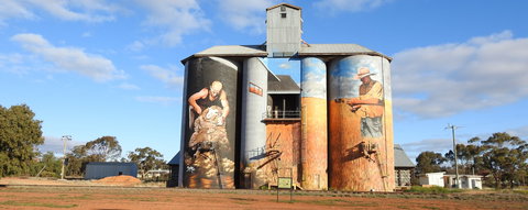 Riverina Outdoor Art Trail - Attractions Sydney 0