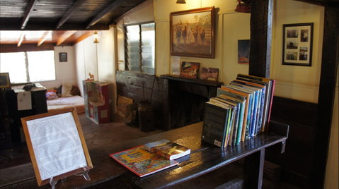 Ross River Homestead - Attractions Sydney 2