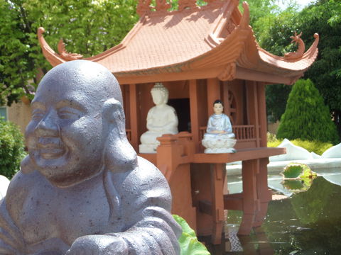 Sakyamuni Buddhist Centre/Van Hanh Monastery - Attractions Sydney 1