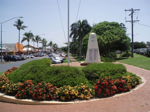 Yeppoon War Memorial - Attractions Sydney 0