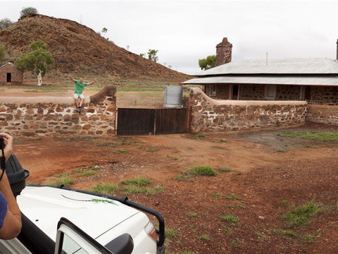 Barrow Creek - Attractions Sydney 0