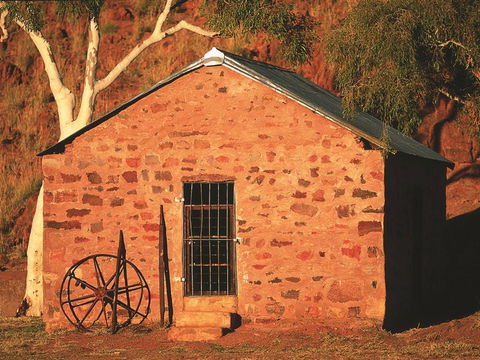 Barrow Creek - Attractions Sydney 2
