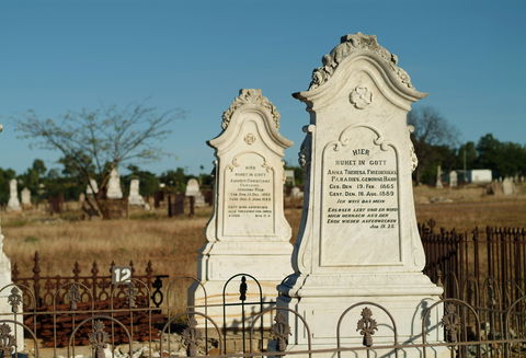 Charters Towers Cemetery - Attractions Sydney 0