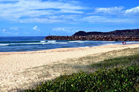 Grants Beach - Attractions Sydney 0