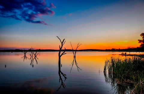 Lake Wyangan - Attractions Sydney 0