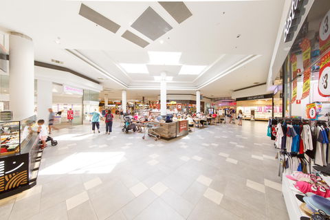 Lake Haven Centre - Attractions Sydney 2