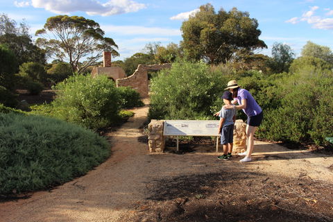 Loxton Community Conservation & Heritage Park - Attractions Sydney 0