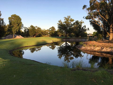 Pinjarra Golf Club - Attractions Sydney 0