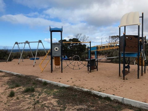 Port Gibbon Playground - Attractions Sydney 0