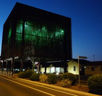Tree of Knowledge Memorial - Attractions Sydney