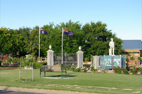 WW1 Memorial Park - Attractions Sydney 1