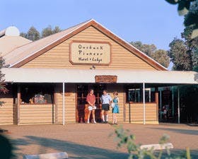 Yulara - Attractions Sydney 0