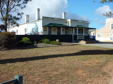 Historic Wallaroo Town Drive - Attractions Sydney 1