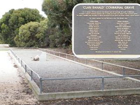 Historic Clan Ranald Shipwreck Graves - Attractions Sydney 1