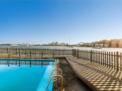 Maccallum Pool - Attractions Sydney 0
