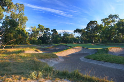 Woodlands Golf Club - Attractions Sydney 0