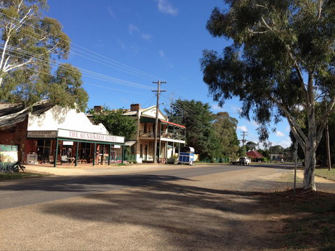 Gundaroo - Attractions Sydney 2