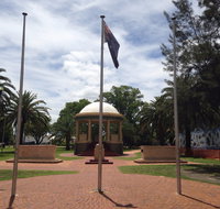 Kingaroy Memorial Park - Attractions Sydney