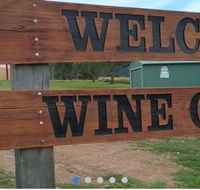 WCPTHV  Wine Country Private Transfers - Attractions Sydney