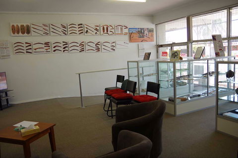 Dharriwaa Elders Group Exhibition Centre - Attractions Sydney 2