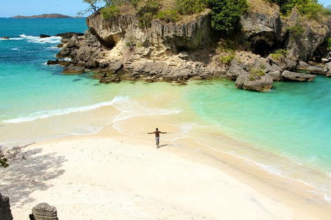 Crossing Country 5 Day Yolngu Homeland Tour - Attractions Sydney 0