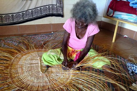 Gay-Wu Woman\'s 5 Day Yolngu Homeland Tour - Attractions Sydney 4