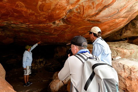 Groote Eylandt Tour: Hanging Rock Cave Paintings - Attractions Sydney 2