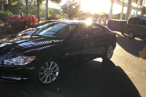 Jaguar Limousine Transfer Cairns Airport To City Or Return - Attractions Sydney 3