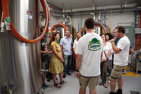 Noosa Brewery & Distillery Trail - Attractions Sydney 0