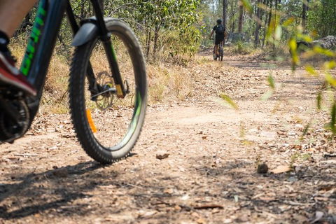 Kayak, EMtn Bike, Local Vineyard = Perfect Hinterland Day Tour - Attractions Sydney 8