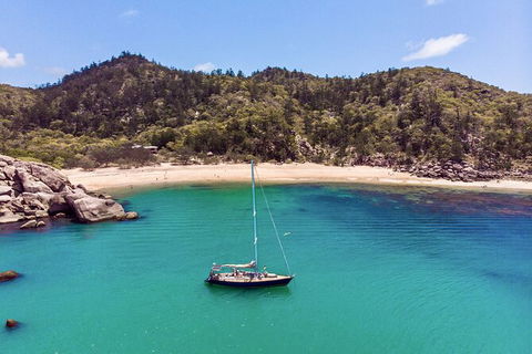 Helicopter And Magnetic Island Sailing - Attractions Sydney 6