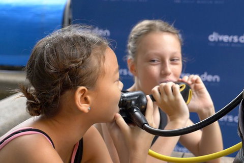 Scuba Kids- Padi Bubblemaker Course - Attractions Sydney 0