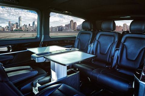 Brisbane Airport Transfers : Brisbane Airport BNE To Brisbane In Luxury Van - Attractions Sydney 1