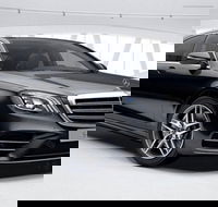 Brisbane Airport Transfers  Brisbane to Brisbane Airport BNE in Luxury Car - Attractions Sydney