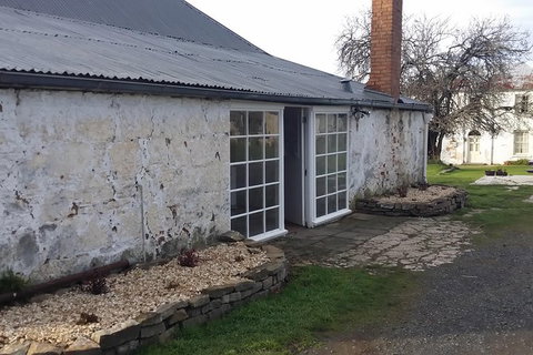 Hobart Afternoon Wine Tour Saturday: Local Wines + Cheese & Guide - Attractions Sydney 7
