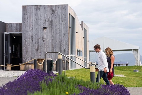 Hobart Afternoon Wine Tour Saturday: Local Wines + Cheese & Guide - Attractions Sydney 6
