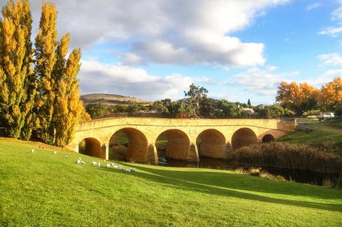 4-Day Fabulous Tasmania Tour: Wineglass Bay, Port Arthur, Devils & Bruny Island - Attractions Sydney 7