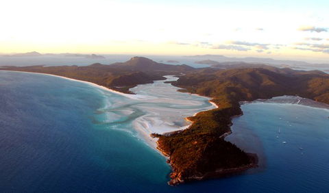 Tigermoth Adventures Whitsunday - Attractions Sydney 4