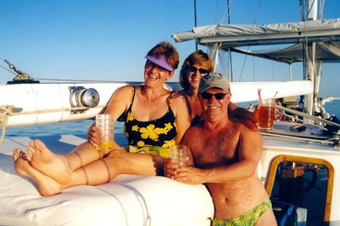 A Whitsunday Luxury Sailing Holiday - Attractions Sydney 4
