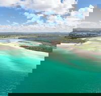 Deluxe Seaplane Tour Noosa to Glasshouse Adventure for 2 with Photobook - Attractions Sydney