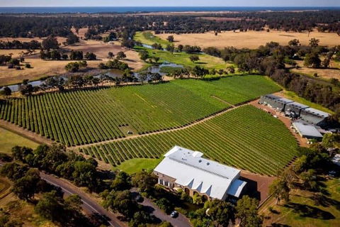 Busselton Jetty + Train Ride + Winery + Scenic Drive Full Day Tour - Attractions Sydney 3
