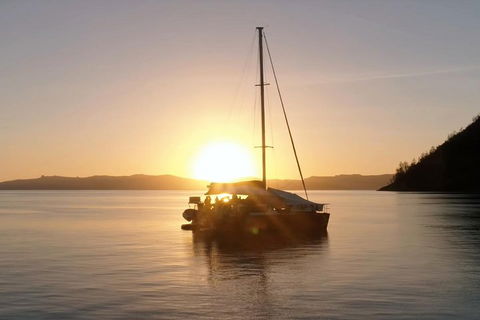 2-Night Whitsunday Islands All-Inclusive Sailing Tour From Airlie Beach - Attractions Sydney 0