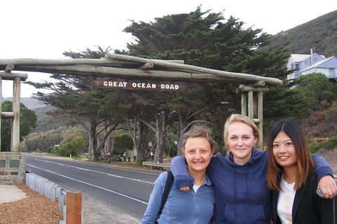 Full-Day Great Ocean Road And 12 Apostles Sunset Tour From Melbourne - Attractions Sydney 1