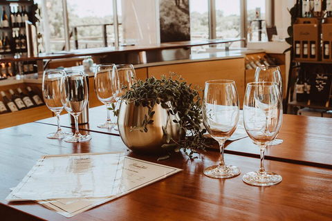 6 Day Esperance & Margaret River Adventure Tour - Attractions Sydney 2