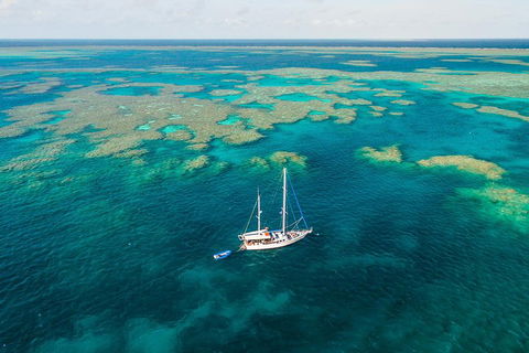 3 Day Whitsundays Sailing And Diving Adventure: Kiana - Attractions Sydney 1