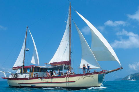 2-Day Whitsundays Sailing Adventure: Summertime - Attractions Sydney 1