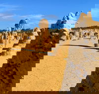 Pinnacles Desert Private Day Tour - Attractions Sydney