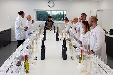 Barossa Valley Intimate Winery Tour Via Adelaide Hills By Private Limo - Attractions Sydney 2